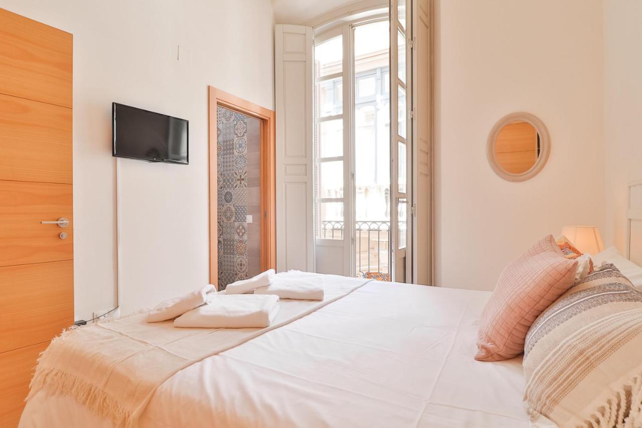 Flat 2 Bedrooms In The City Center Malaga Exterior photo