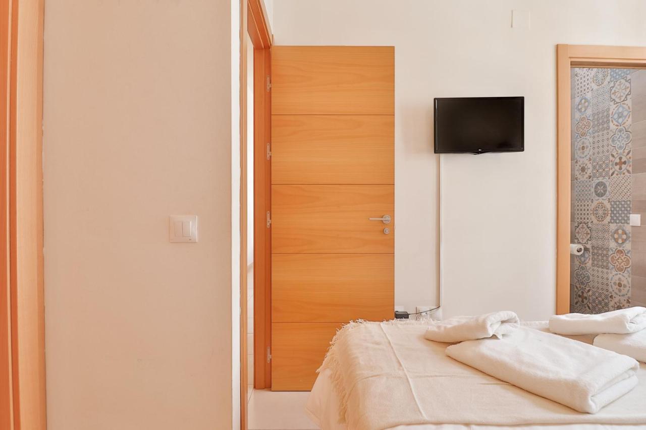 Flat 2 Bedrooms In The City Center Malaga Exterior photo