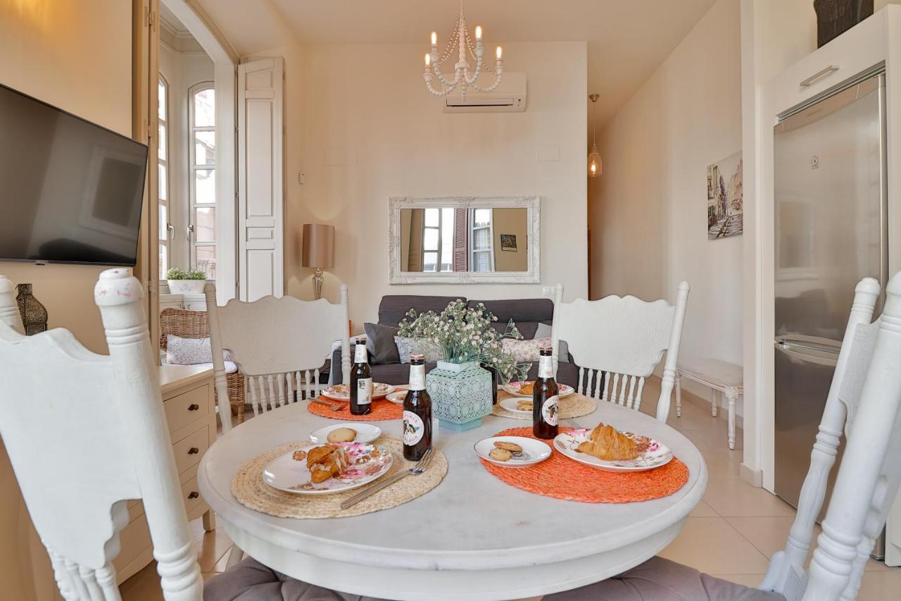Flat 2 Bedrooms In The City Center Malaga Exterior photo