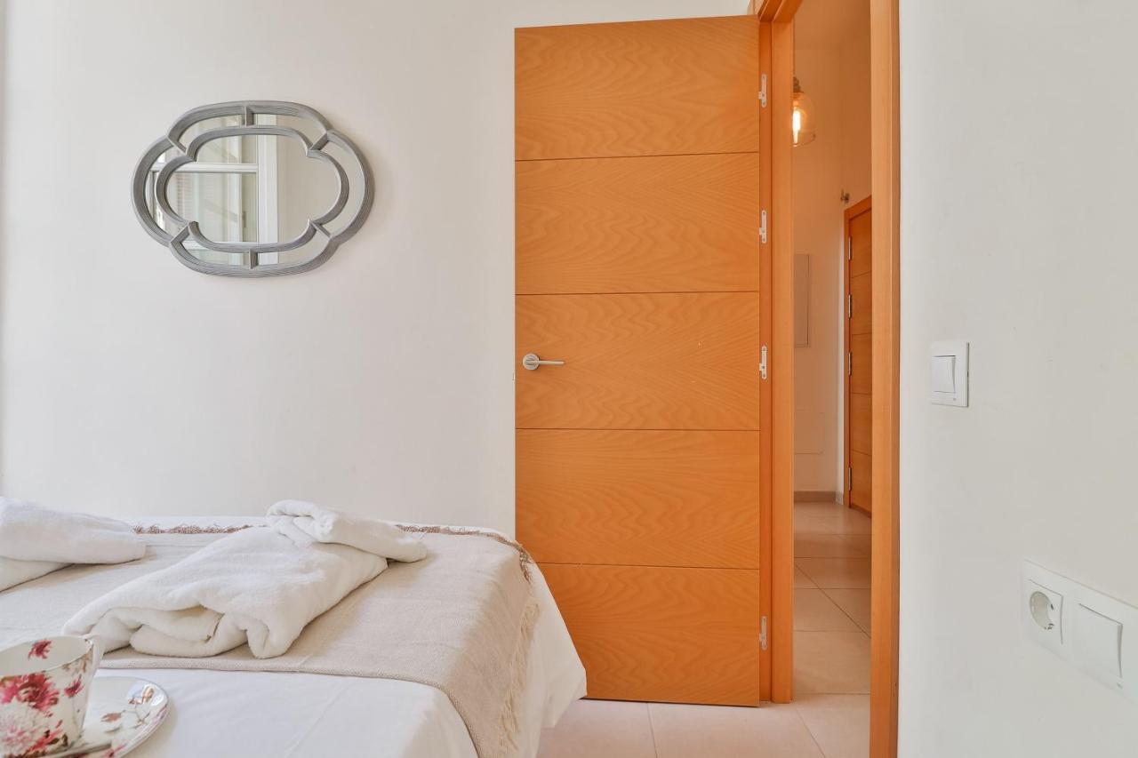 Flat 2 Bedrooms In The City Center Malaga Exterior photo